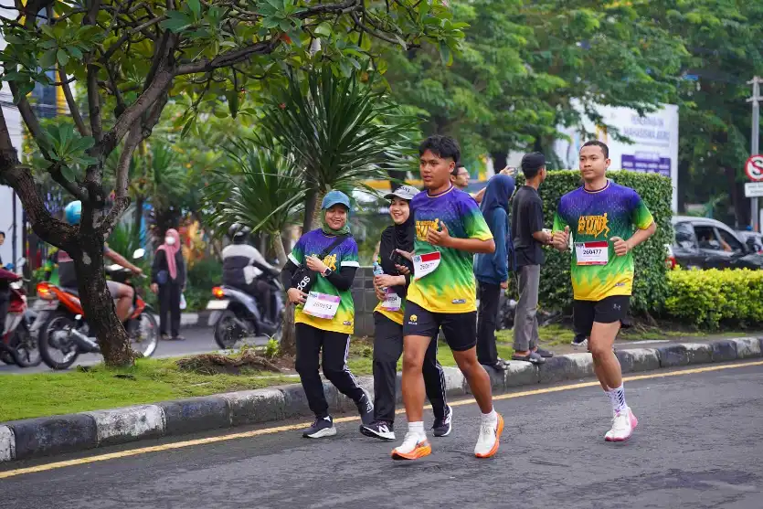 Antusiasme Para Runners Warnai FK Umsida Run 2026