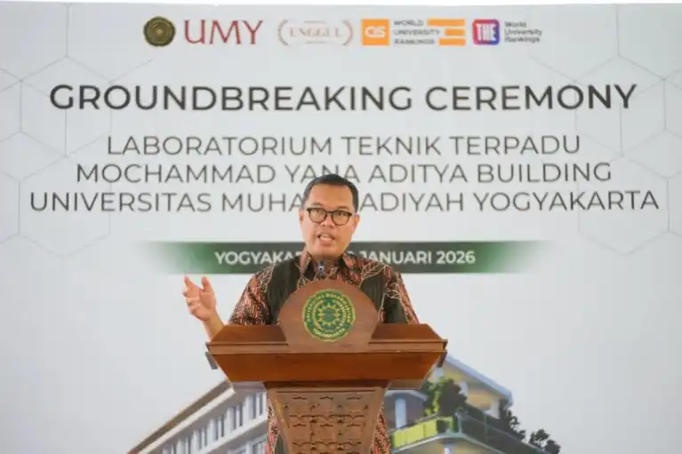 Kedermawanan Alumni UMY dan Aktivis Yana Aditya
