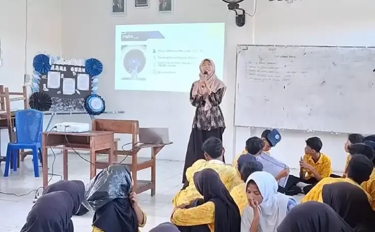 Belajar Bioteknologi Menyenangkan, Siswa SPEM EIGHT Praktik Membuat Yoghurt bersama Guru Tamu