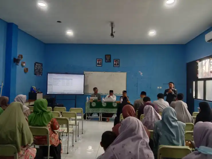 Shalat Ditekankan sebagai Ibadah Utama dalam Pembinaan AUM Driyorejo