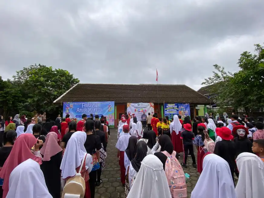 SD Muhammadiyah 5 Kota Malang Jadi Tuan Rumah FLS3N Tingkat Gugus