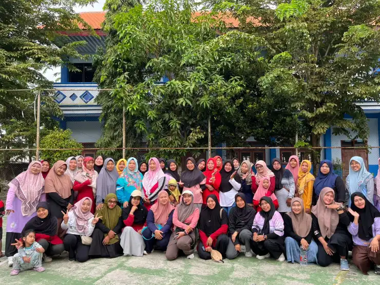 PCNA Sugio Gelar Senam Ahad Pagi Bersama Coach Melly Septi