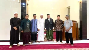 Tiga Mahasiswa Umsura Gelar Mafathir di Masjid Al-Ikhlas Wonorejo, Gaungkan Transformasi Diri di Bulan Ramadan