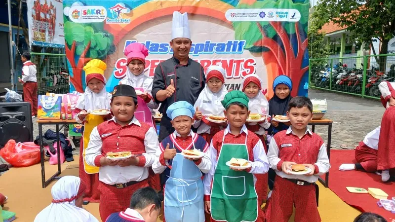 SD Muhammadiyah 1 Krian Gelar Super Parent, Ajak Siswa Jadi Master Chef Sehari