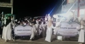 Ratusan Warga Muhammadiyah Campurejo Meriahkan Pawai Tarhib Ramadan 1447 H
