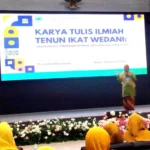 LBSO PDA Kabupaten Gresik Sosialisasikan Kain Tenun Ikat Wedani pada Pertemuan Periodik ke-X