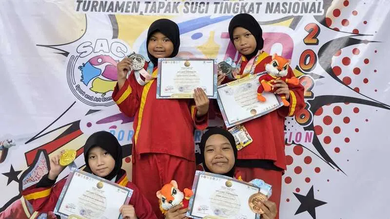 Atlet SD Muhammadiyah 16 Surabaya Borong Juara di Kejurnas Tapak Suci 2026
