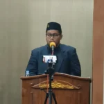 Rozaq Akbar Tekankan Kekuatan Tauhid saat Tarawih di Grabagan Tulangan