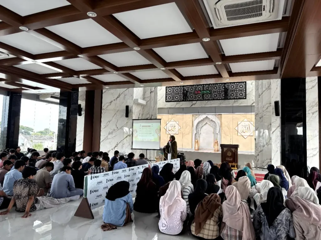 Smamio Gresik Gelar Kajian Ramadan, Kupas Kemuliaan Bulan Suci