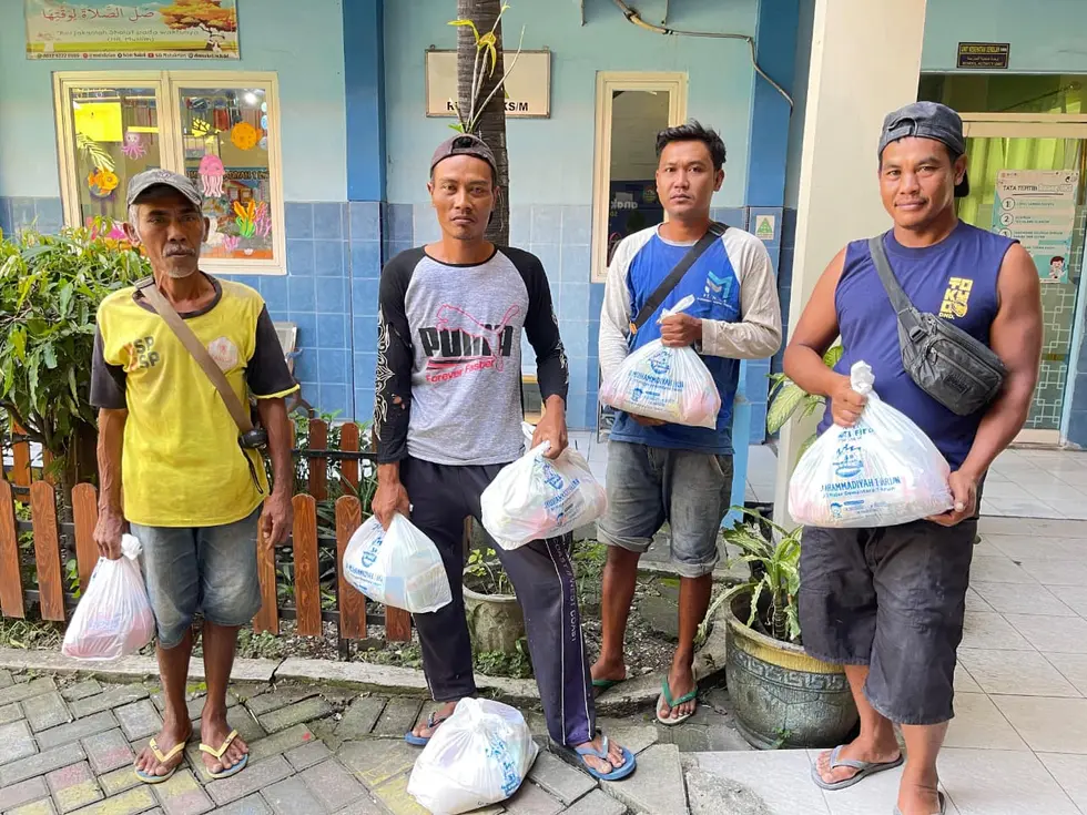 450 Paket Zakat SD Muhammadiyah 1 Krian untuk Masyarakat (2)