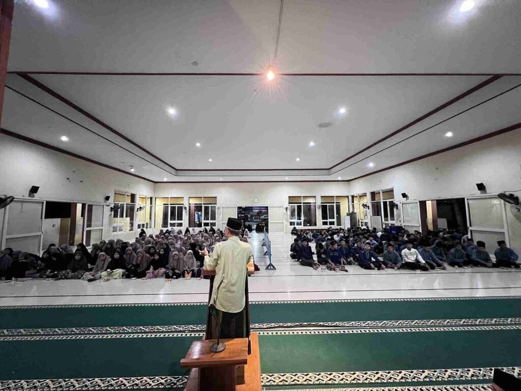 Al Mizan Sukses Selenggarakan PDL, Safari Ramadan, dan Iktikaf, Dakwah Santri Menggema di Tengah Masyarakat
