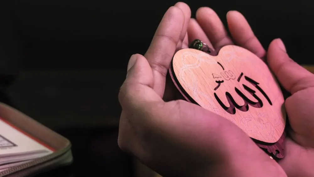 Jangan Seperti Ambulans: Dekat dengan Allah Bukan Hanya Saat Darurat