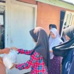Tebar Keceriaan Ramadan Lewat Bakti Sosial Door to Door