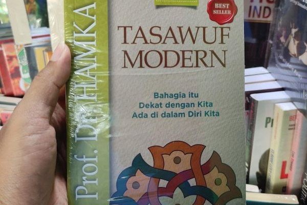 Hamka Baca Buku Hamka, Salah  Satu Cara Hamka Cari Ketenangan Jiwa