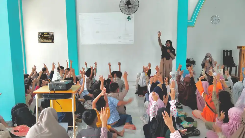 Darul Arqam SD Muhammadiyah 2 Bojonegoro Tanamkan Pembiasaan Ibadah (2)