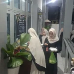 Dosen Prodi Manajemen UMG Siapkan Takjil Gratis bagi Sivitas Akademika