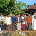 Imam Muda Pimpin Sholat Id di PCM Pendil, Aditya Rizki Pradana Jadi Sorotan