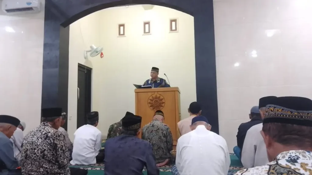 Kajian Nashaihul Ibad di Genteng Bahas Empat Nasihat Ibadah