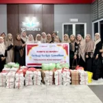 Komite SD Mugres Bagikan 195 Kotak Nasi dalam Berbagi Berkah Ramadan