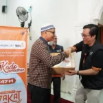 Lazismu dan Paragon Corp Salurkan 150 Paket Kado Ramadan untuk Penyintas Banjir Aceh