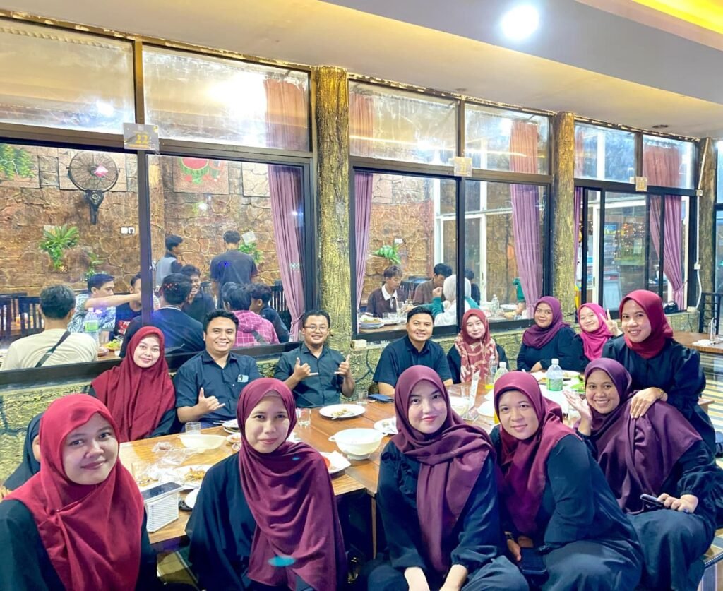 Keluarga Besar Klinik Muhammadiyah Cerme Pererat Silaturahmi dengan Buka Puasa Bersama