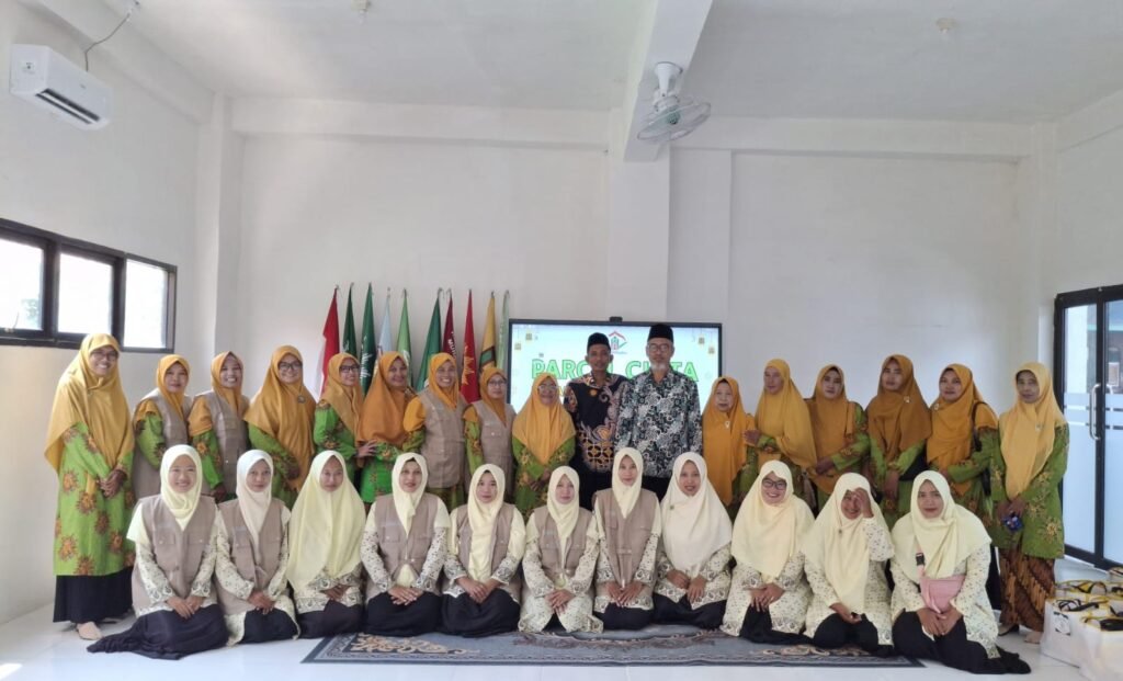 Ramadan Penuh Cinta: PCA & PCNA Karanggeneng Kembali Hadirkan Parsel Cinta untuk Dhuafa