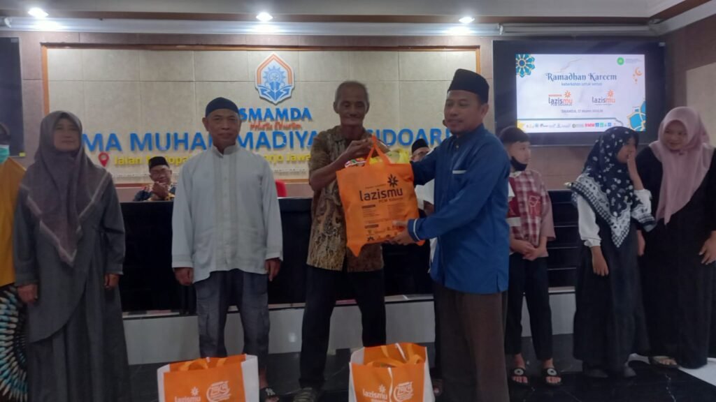Pentasyarufan Lazismu Sidoarjo Sasar Marbot Masjid dan Guru TPQ