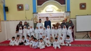 Pesantren Ramadan Ceria: “Adab kepada Orang Tua dan Guru” Bersama Ust Miqdar Qur’any