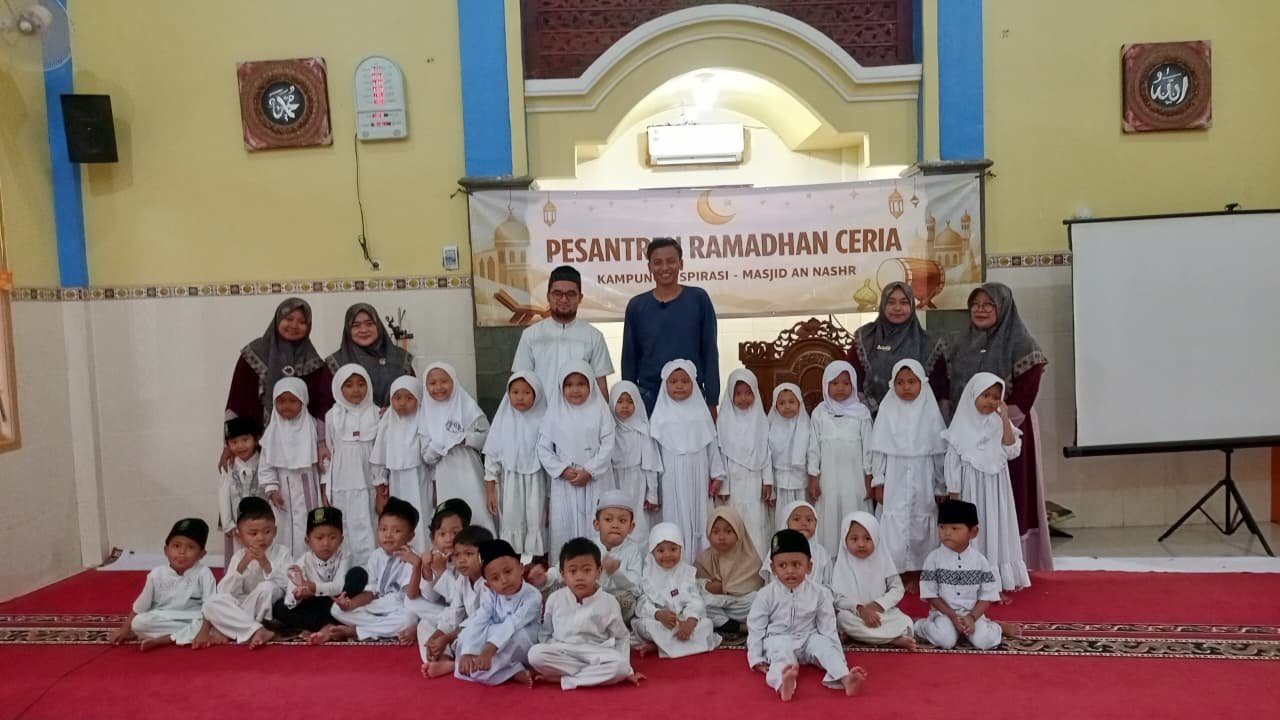 Pesantren Ramadan Ceria: “Adab kepada Orang Tua dan Guru” Bersama Ust Miqdar Qur’any