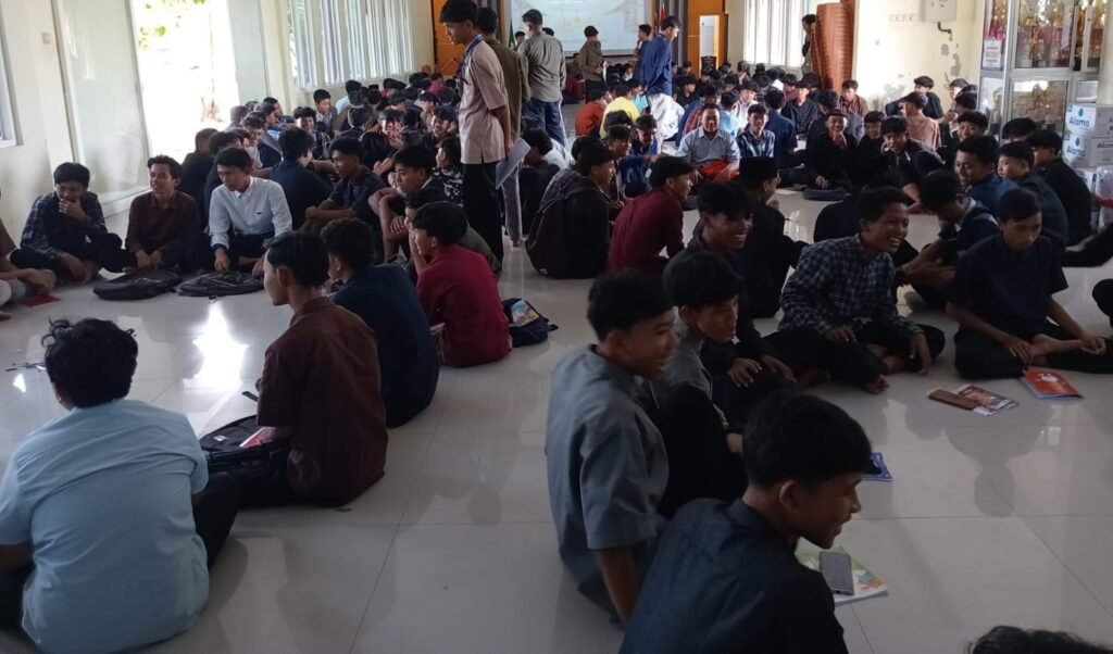 Pondok Ramadan SMK MULIA Jember: Bentuk Karakter Unggul Lewat Literasi dan Spiritual