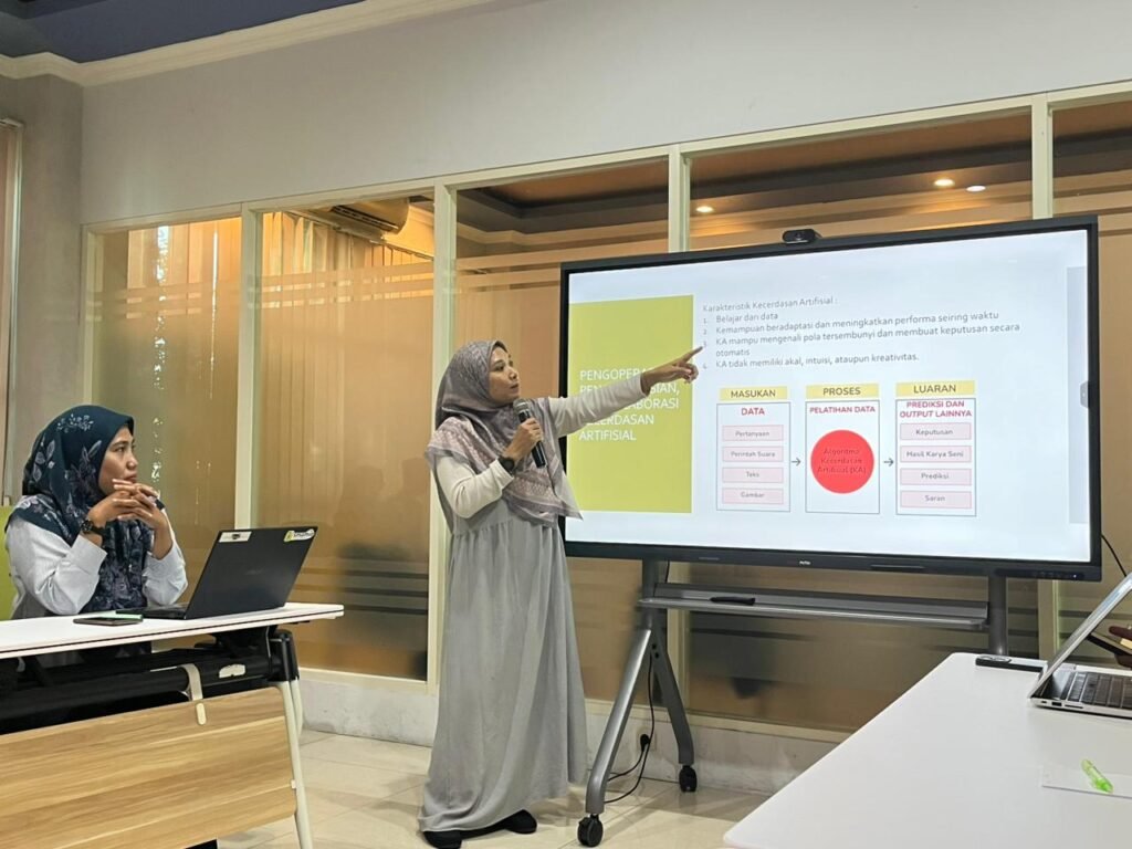 Teacher Learning Community SMAMIO Dorong Inovasi Pembelajaran Digital bagi Guru