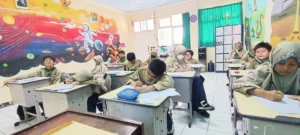 Celoteh Lucu Siswa SD Musix Surabaya Saat Ujian STS di Bulan Ramadan