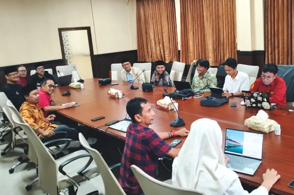 Menuju Satu Dekade, PWMU.CO Matangkan Langkah di Rapat Redaksi dan Bukber