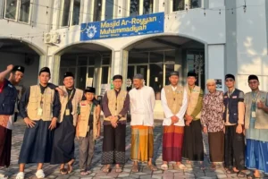 Kisah Mahasiswa PUTM Belajar Makna Pelayanan di Masjid Ar-Royyan