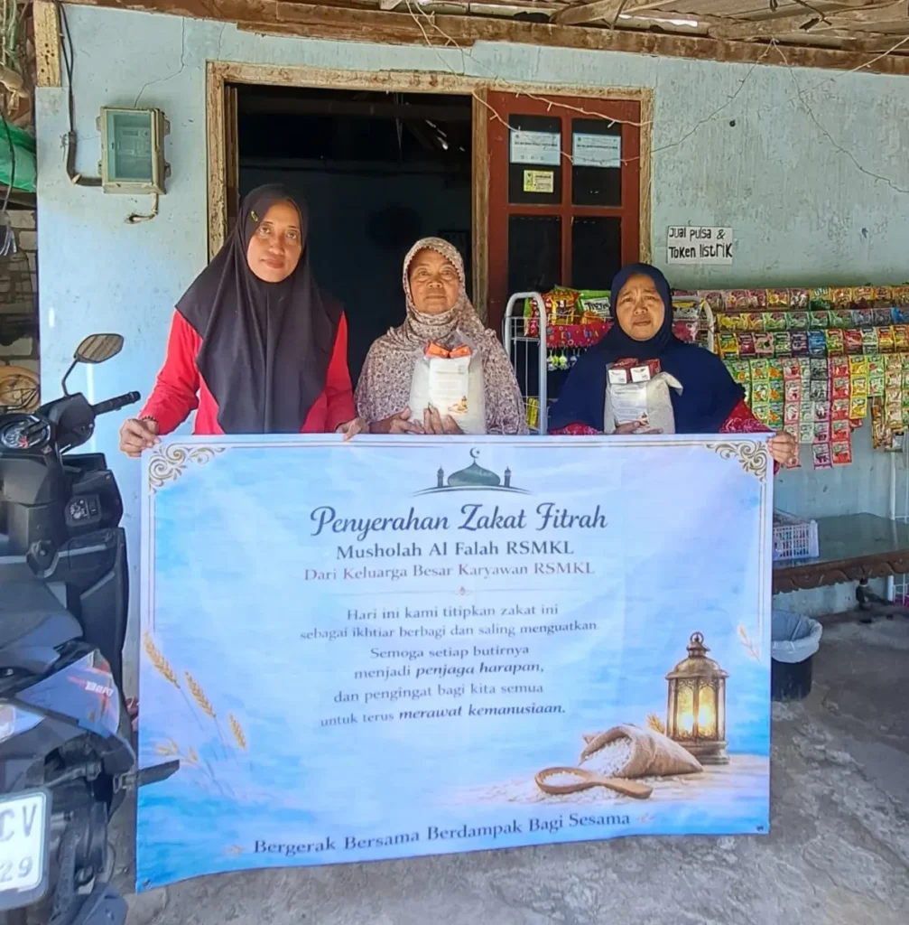 RSM Kalikapas Lamongan Salurkan Zakat Fitrah ke 60 Keluarga