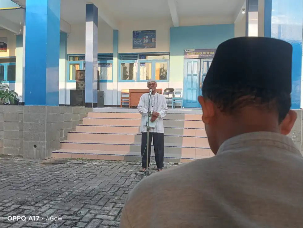 Bukber SMP Muhammadiyah 12 Paciran Tampilkan Keguyuban Warga Muhammadiyah