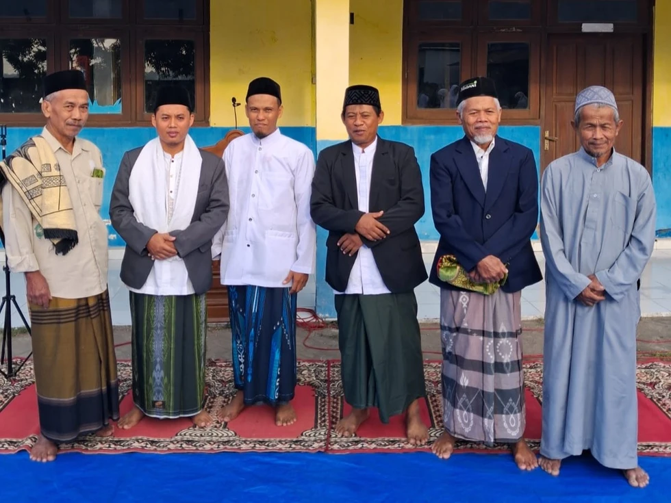 Salat Idulfitri di Jumput Berlangsung Khidmat