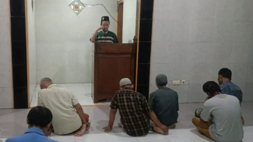 Santri PAM KH Achmad Dahlan Isi Kultum Tarawih di Kalianak