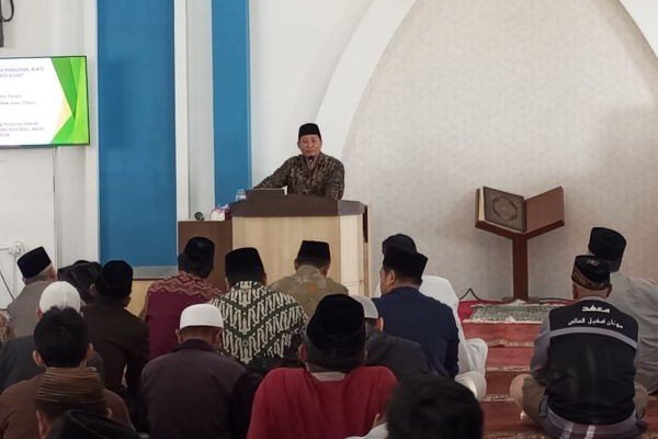 Di Kajian Ahad Pagi KH Ahmad Dahlan Perdana Syawal, Wakil Ketua PWM Jatim Uraikan 4 Nasehat Terakhir Rasulullah