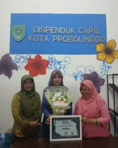 RSIA Muhammadiyah Probolinggo Raih Penghargaan Layanan 3in1 Kelahiran dari Dispendukcapil