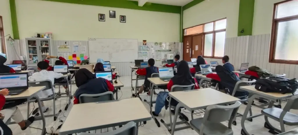 Siswa SD Almadany Gresik Ikuti Try Out dan Gladi Bersih TKA Nasional
