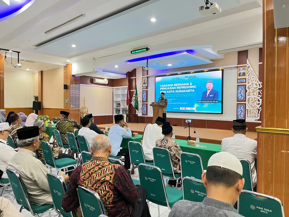 Tarawih Bersama PDM Surakarta, Bahas Tauhid sebagai Energi Dakwah