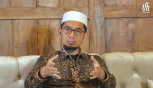 UAH Jelaskan I’tikaf dan Lima Amalan Ramadan yang Pahalanya Berlipat