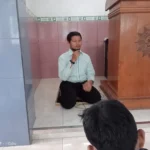 Sudahkah Kita Merdeka? Ustadz Azam Mushofa Ingatkan Bahaya Ketergantungan HP
