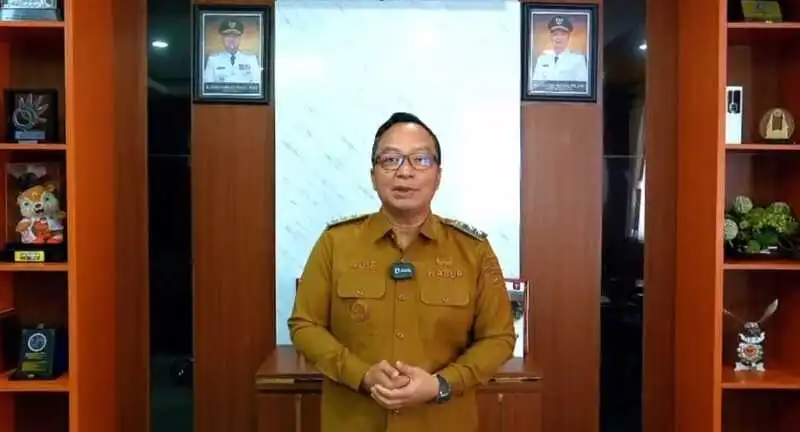 Wakil Bupati Gresik Sampaikan Ucapan Milad ke-8 untuk SD Almadany