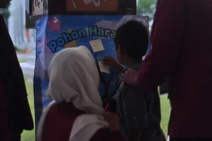 Melalui Pohon Harapan, IMM An-Nur Umsida Ajak Anak Self Street Child Berani Bermimpi