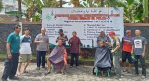 Takmir Masjid Al-Falah Jalen Jalankan Program Ramadan, Cukur Gratis Dibuka Perdana