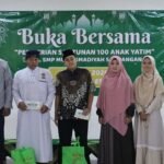 SMP MULIA Tulangan Gelar Buka Puasa dan Santunan Anak Yatim