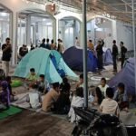 Tenda-Tenda di Pelataran Masjid: Ketika Anak Muda Menghidupkan Masjid dengan Cara yang Berbeda