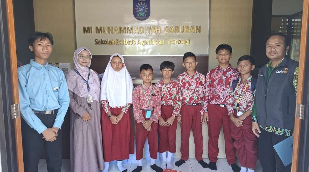 Syiar Ramadan, MBS Prof. Hamka Tasyarufkan Zakat Fitrah dan Fidyah ke Masyarakat